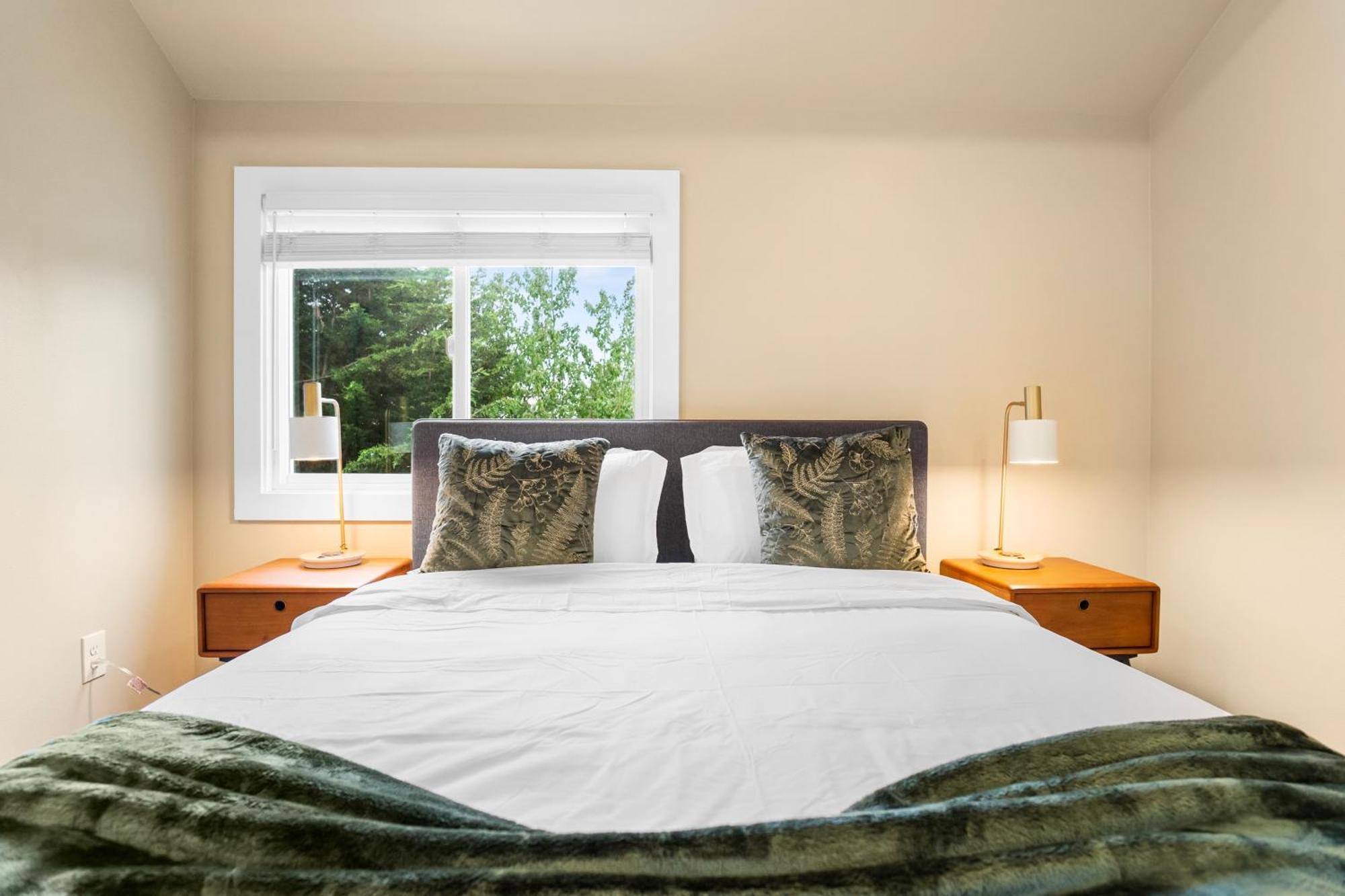 Urban Comfort Apartment Seattle